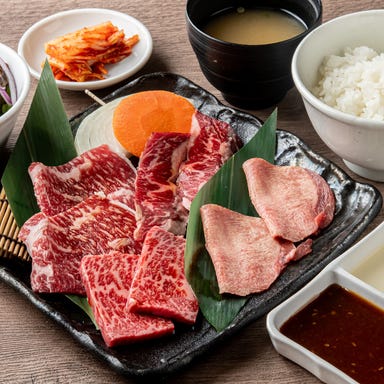 黒毛和牛焼肉ビーファーズ 岸和田牧場_上4種盛定食