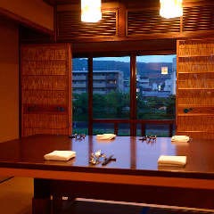 京都鴨川倶楽部 