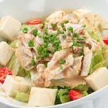 豆腐としらすの胡麻サラダ