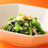 1．青野菜のオリーブオイル炒め