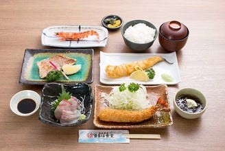 活魚料理 まるは食堂 りんくう常滑店 メニュー コース ぐるなび