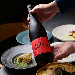 ソムリエ資格を持つシェフがお好みや料理に合わせてご提案