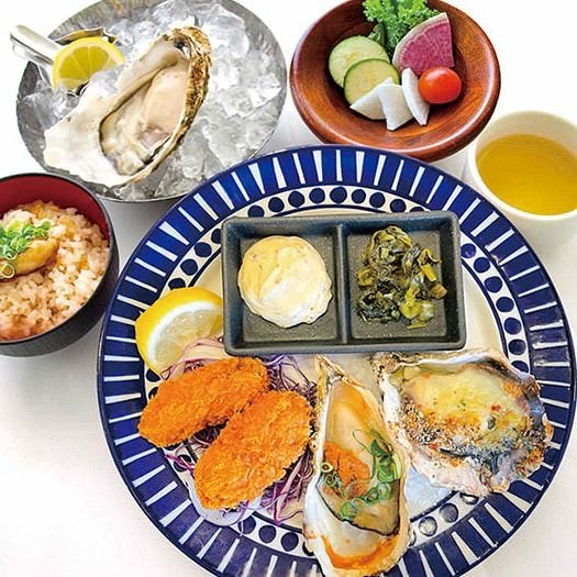 レカイエ オイスターバー JR博多シティ店の牡蠣堪能セット
