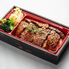 歌舞伎町でおすすめのテイクアウト5選 黒毛和牛の鉄板焼きや3種チーズの極厚サンドなど Favy ファビー