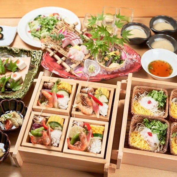 博多 表邸_旬野菜・黒豚・博多地鶏をセイロ蒸しで堪能できるセイロ蒸し会席