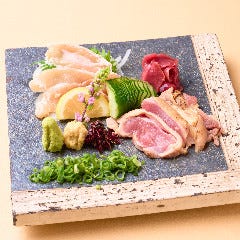 博多 表邸_朝引き地鶏の刺身