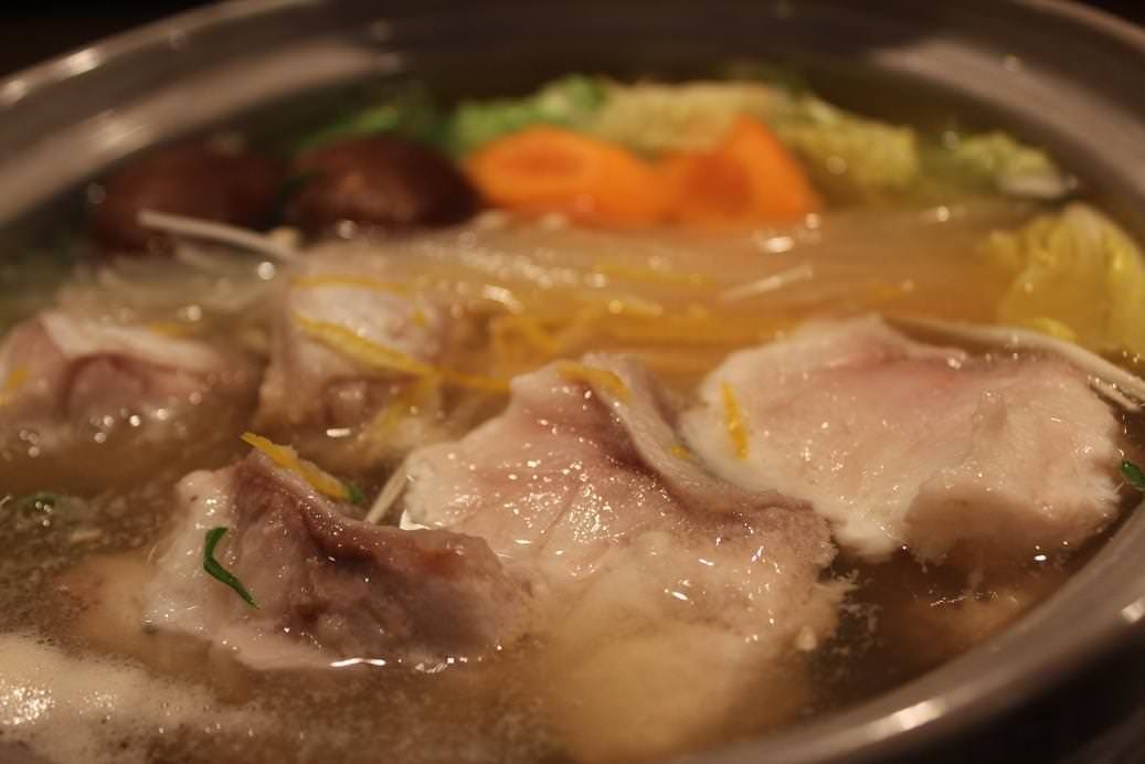 ランチ宴会も 天然本くえ鍋 有田 3 前後のくえ 絶品クエ肝入り 9 990円 税抜 の詳細 ハモ 鯨料理 個室 初代 梅田店 東梅田 お初天神 太融寺 会席料理 ぐるなび