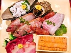 クエ鍋・鯨料理 個室 初代 梅田店