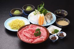 すき焼きしゃぶしゃぶ 中津留