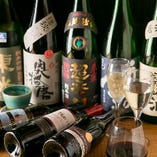 ワインや日本酒はじめ、常時100種以上のドリンク