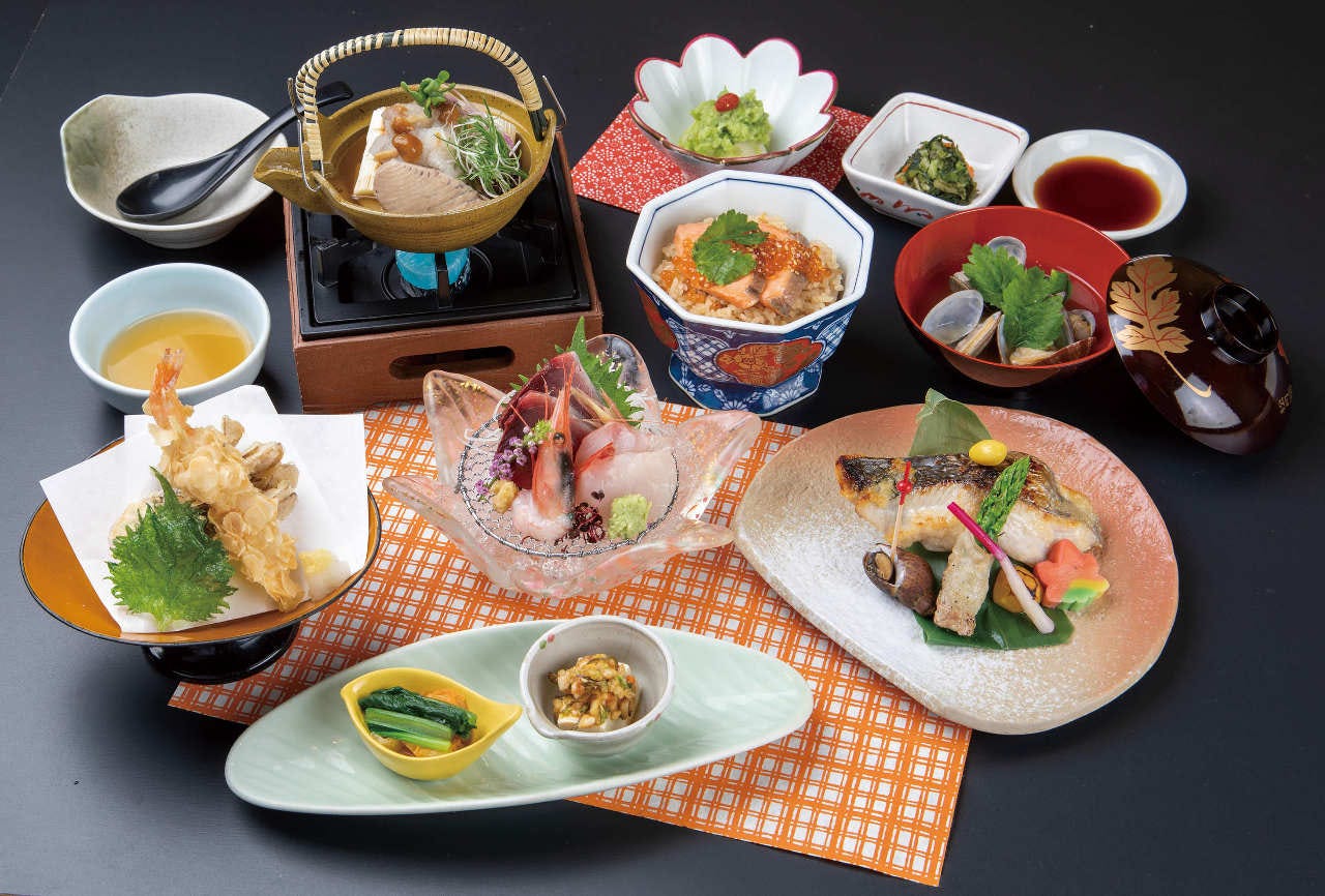 海の台所 波奈 仙台エスパル店 海鮮居酒屋 海の台所 波奈 仙台エスパル店 海鮮居酒屋