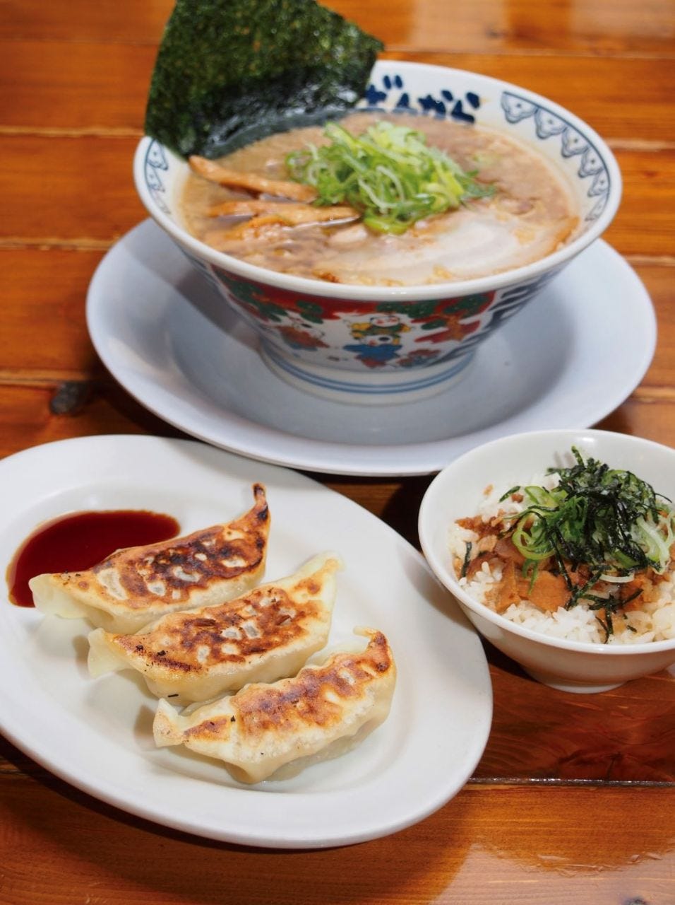 東京豚骨ばんからラーメン 新富士店