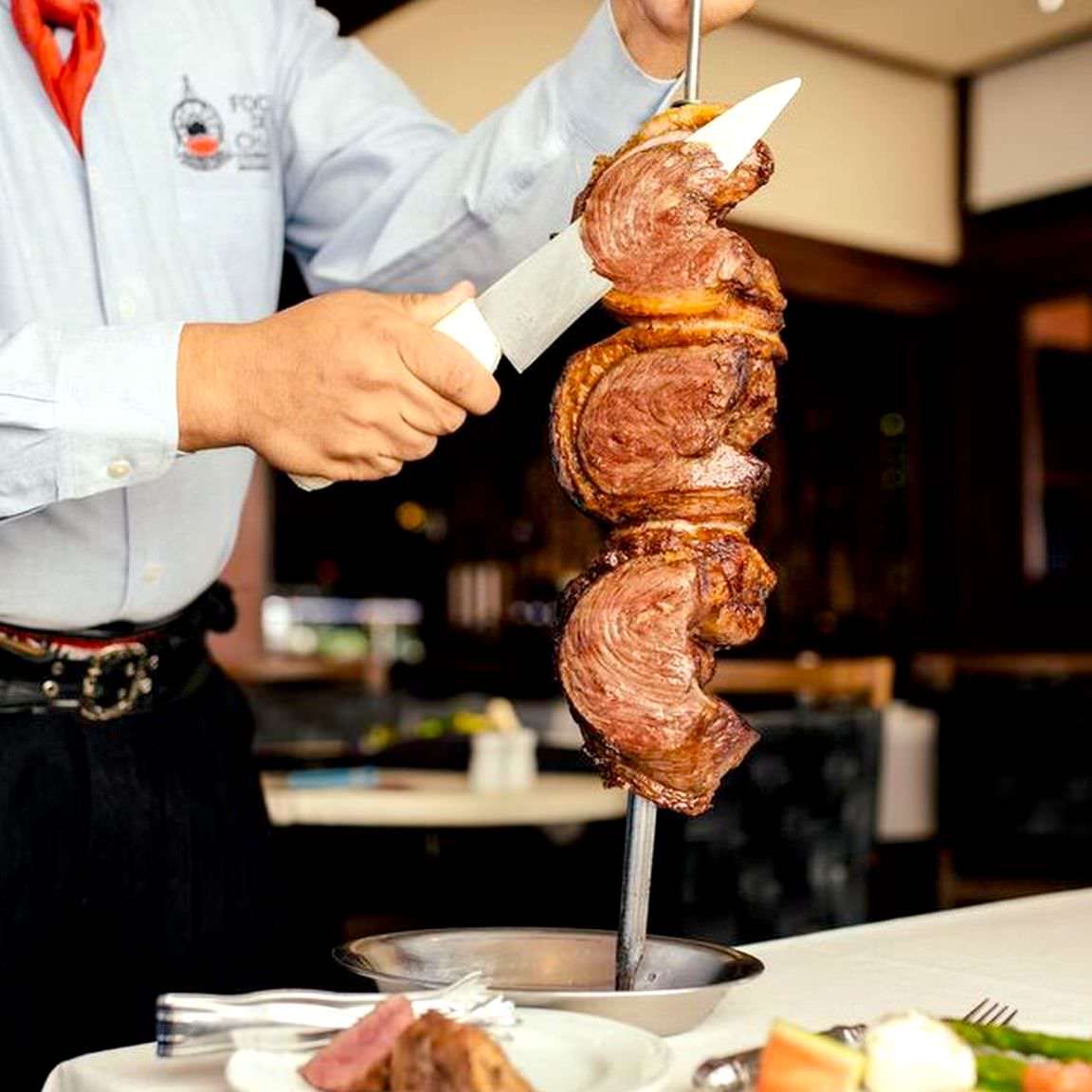 目の前カット 3時間飲み放題 和牛炭火シュラスコ食べ放題 全14品 5500円 4500円 の詳細 肉バル シュラスコ 目黒店 目黒 居酒屋 ぐるなび