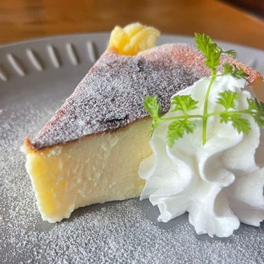 MOLT BUONO_食後の至福「自家製ドルチェ」