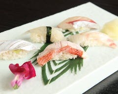 ◆［職人技が光る本格寿司］8,800円コース