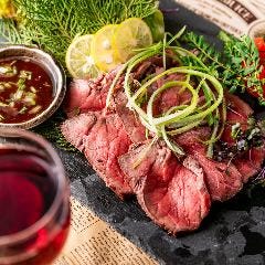 当店自慢の創作料理を是非ご堪能ください♪