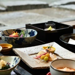 日本料理 芝桜 