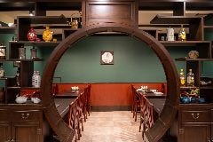 新日本橋中華 龍龍龍龍～TETSU～ 