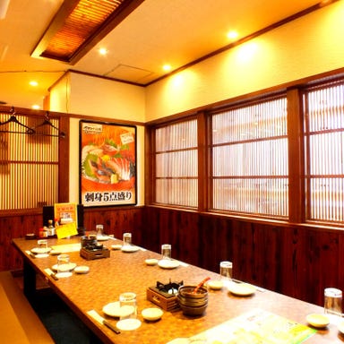 個室完備 海鮮居酒屋 豊丸水産 岩国駅前店 店内の画像