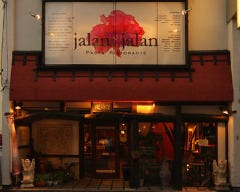 jalan jalan 
