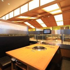 幸せの焼肉食べ放題 かみむら牧場 城北黒川店(愛知県名古屋市北