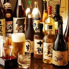 ビール付き◎単品飲み放題が2時間飲み放題が1,300円！