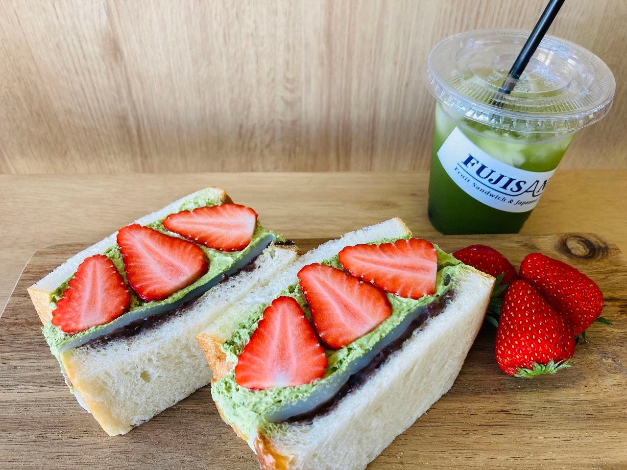 サンドイッチ＆フルーツサンドFUJISAND（河口湖・富士吉田・山中湖