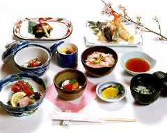 日本料理 助左