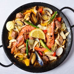 スペイン料理 La Cazuela 三ノ宮 ミント神戸店 自慢の食材 - パエリア