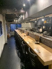 炭火焼肉 牛が如く
