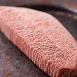 厳選肉のお刺身･A5和牛の炭焼き･A5和牛のしゃぶしゃぶを堪能