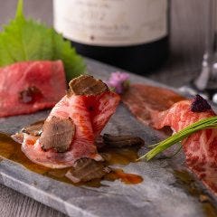 極上の肉料理尽くしの専門店ONIQUE TOKYO（オニークトーキョー） 