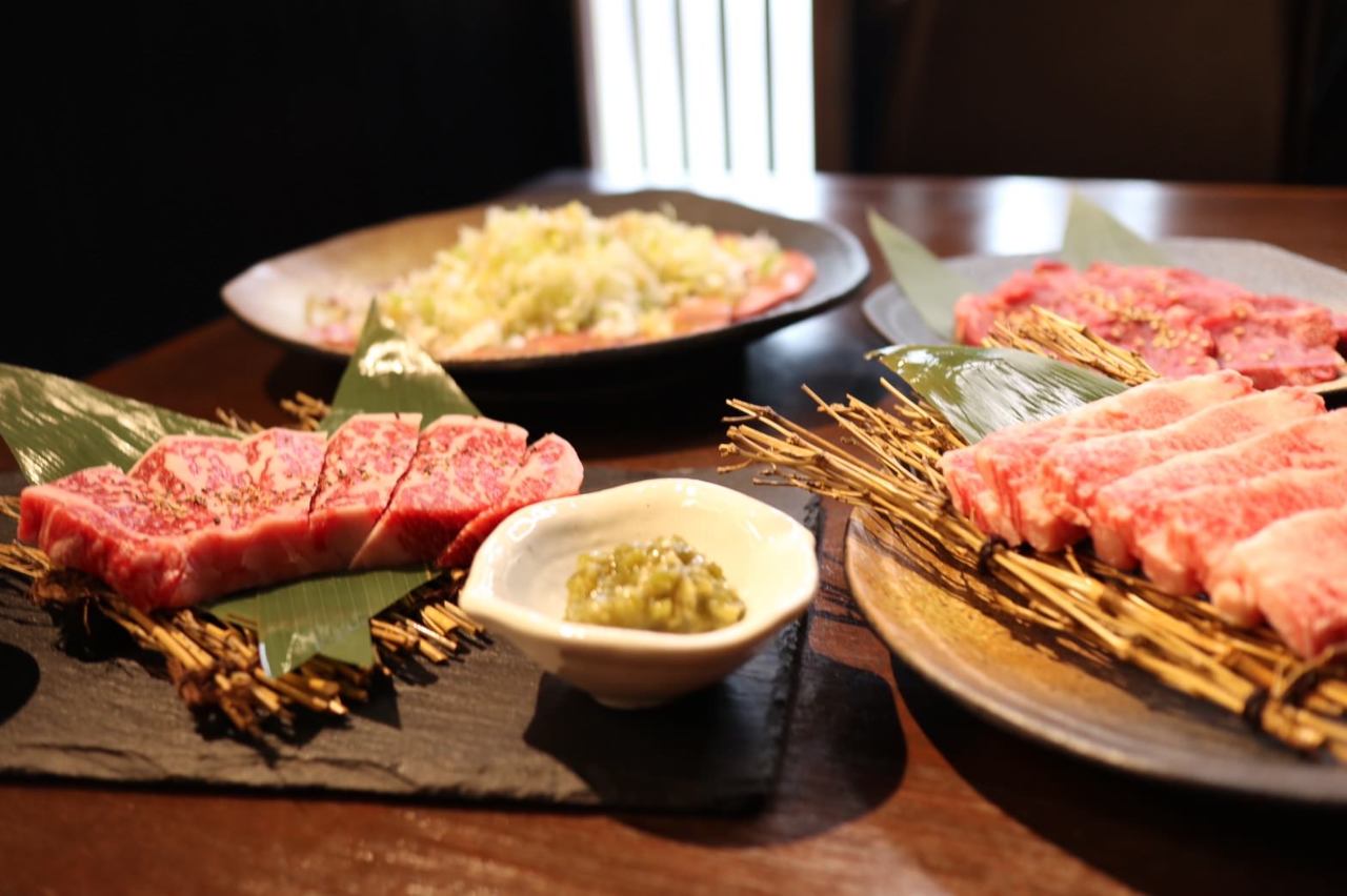 焼肉 ホルモン 牛真