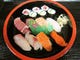 《寿司＆海鮮丼》
新鮮魚介類を使用した各種海鮮丼＆握り寿司