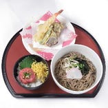【麺メニュー】天ぷらとのそばミニねぎとろ丼セット