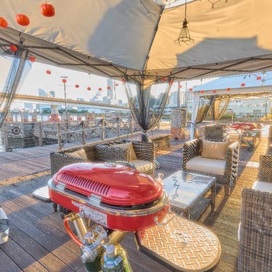 バーベキュー・ビアガーデン Latere Terrace 横浜/みなとみらい_横浜・みなとみらいの絶景を一望★ゆったりソファでプライベート空間 6名×5