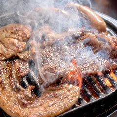 横浜のビアガーデンで手ぶらBBQを楽しむ