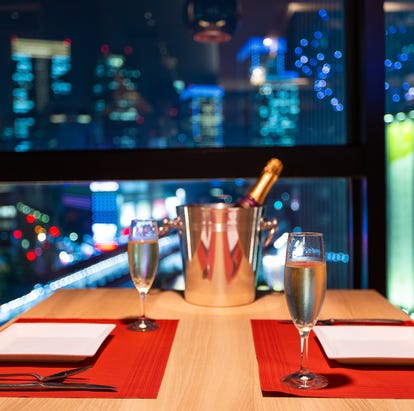 夜景の見えるお店はここ 新潟の食事 ディナーでおすすめのお店 ぐるなび 夜景の見えるお店はここ 新潟の食事 ディナーでおすすめのお店 ぐるなび