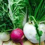 【地産野菜】
地元でとれた野菜も積極的に使用しています！