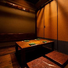完全個室 つくよみ本店 博多駅筑紫口_【個室｜2～4名様迄&times;6卓】大人が集うリラックスできる空間