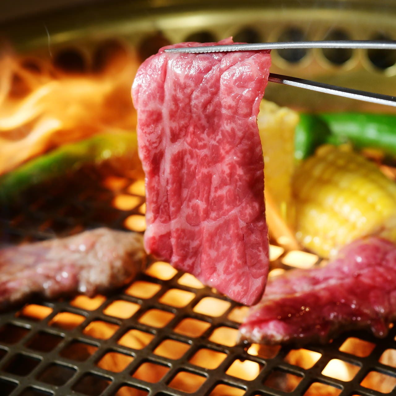 ランチ限定 食後のドリンク付 特選炭焼焼肉コース 全7品 3 000円の詳細 和牛 贅肉 栄周辺 焼肉 ぐるなび