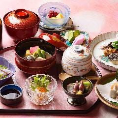 丁寧に作られた本格和食をお昼の時間からお楽しみいただけます