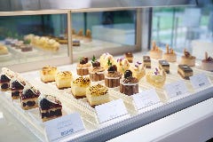ケーキセットのケーキは季節ごとに数種類からチョイス