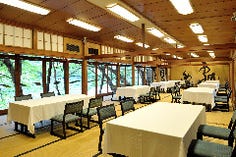 大広間1階（テーブル席　40畳）