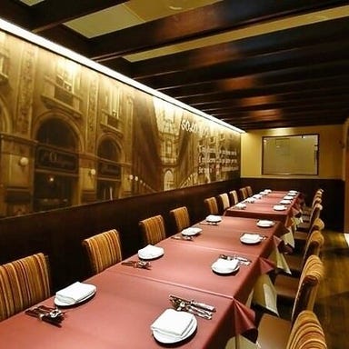 銀座ワイン食堂 パパミラノ 八重洲店 店内の画像