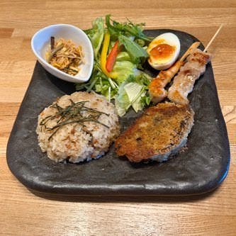 鉄板串焼き 咲蔵_ワンプレートランチ鰆バジル