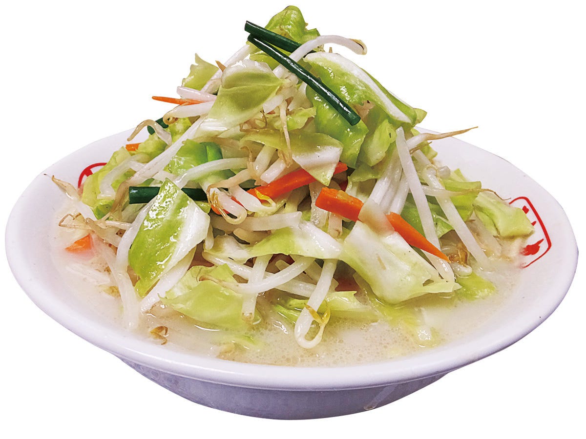 キャベツやにんじんなどがのった野菜たっぷり塩ラーメン