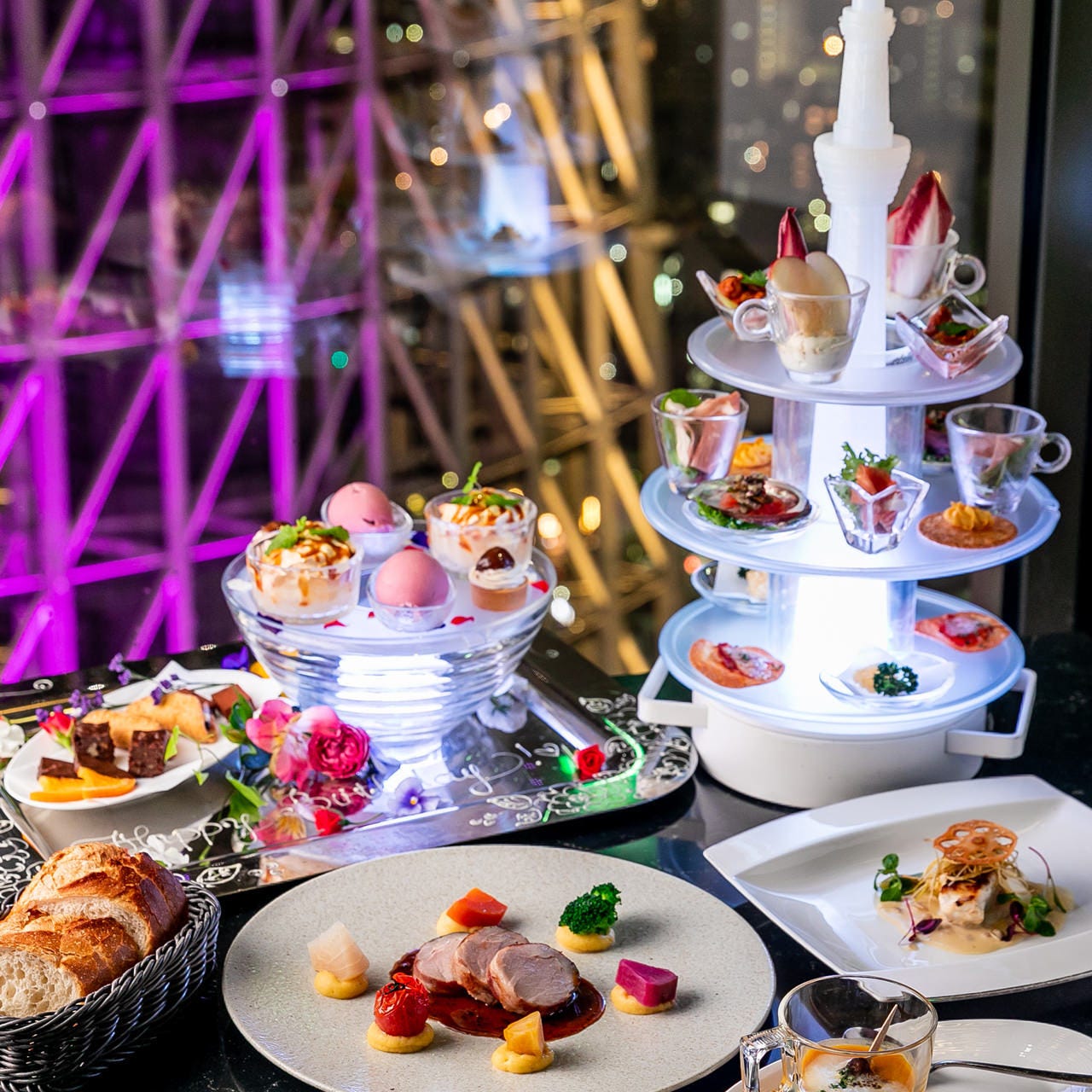 天空ラウンジ Top Of Tree コース Sky Dinner Course 活けオマール海老と特選牛ロースの数量限定ディナーコース ぐるなび