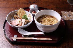 京ト麺 祇園東山つじ華