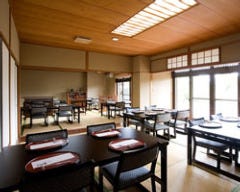 大勢での御宴会や御祝い事・御法事の後の御食事にお使いいただけます